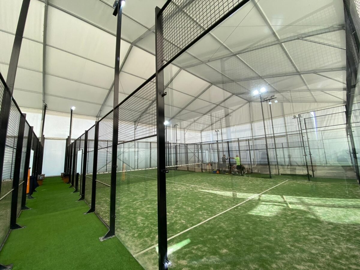 Carpa a 2 aguas para cubrir pista de padel